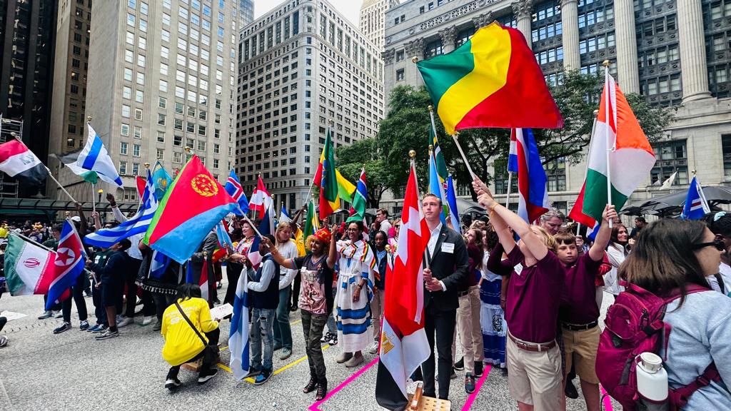 Cónsul de Colombia en Chicago, Diego Angulo Marínez, participó en la ceremonia del Día Mundial de la Paz