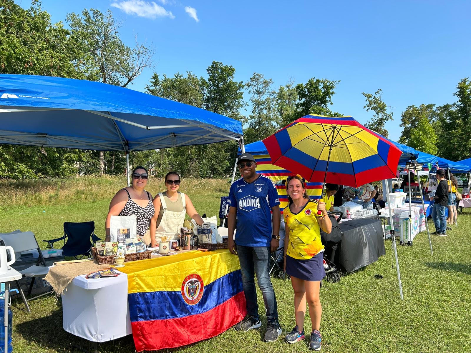 Cónsul General y multiplicadora participaron en el picnic colombiano de Emcoli – Emprendedores Colombianos de Illinois