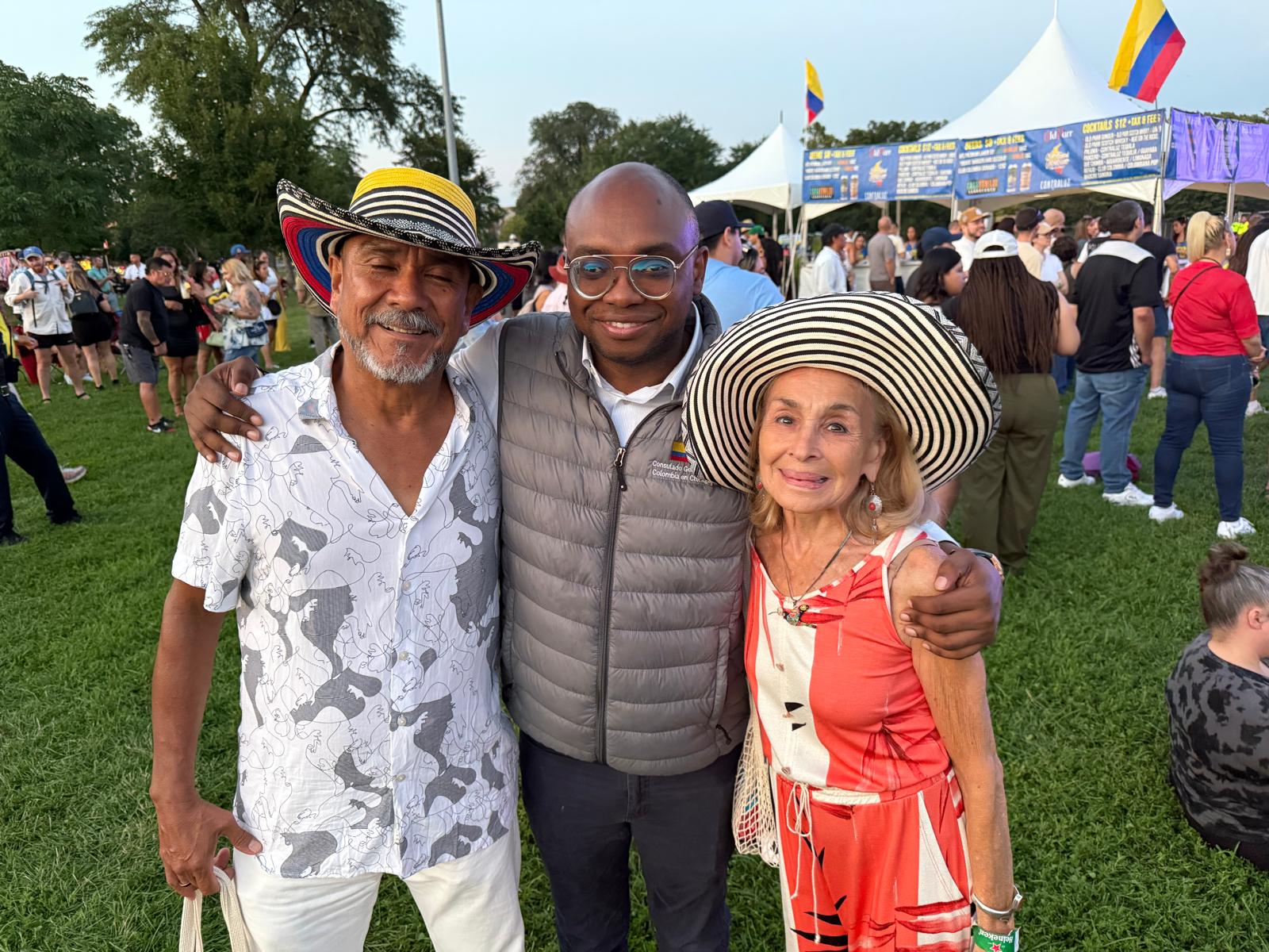 Consulado de Colombia participa en el día gratuito del Festival Colombiano en Chicago