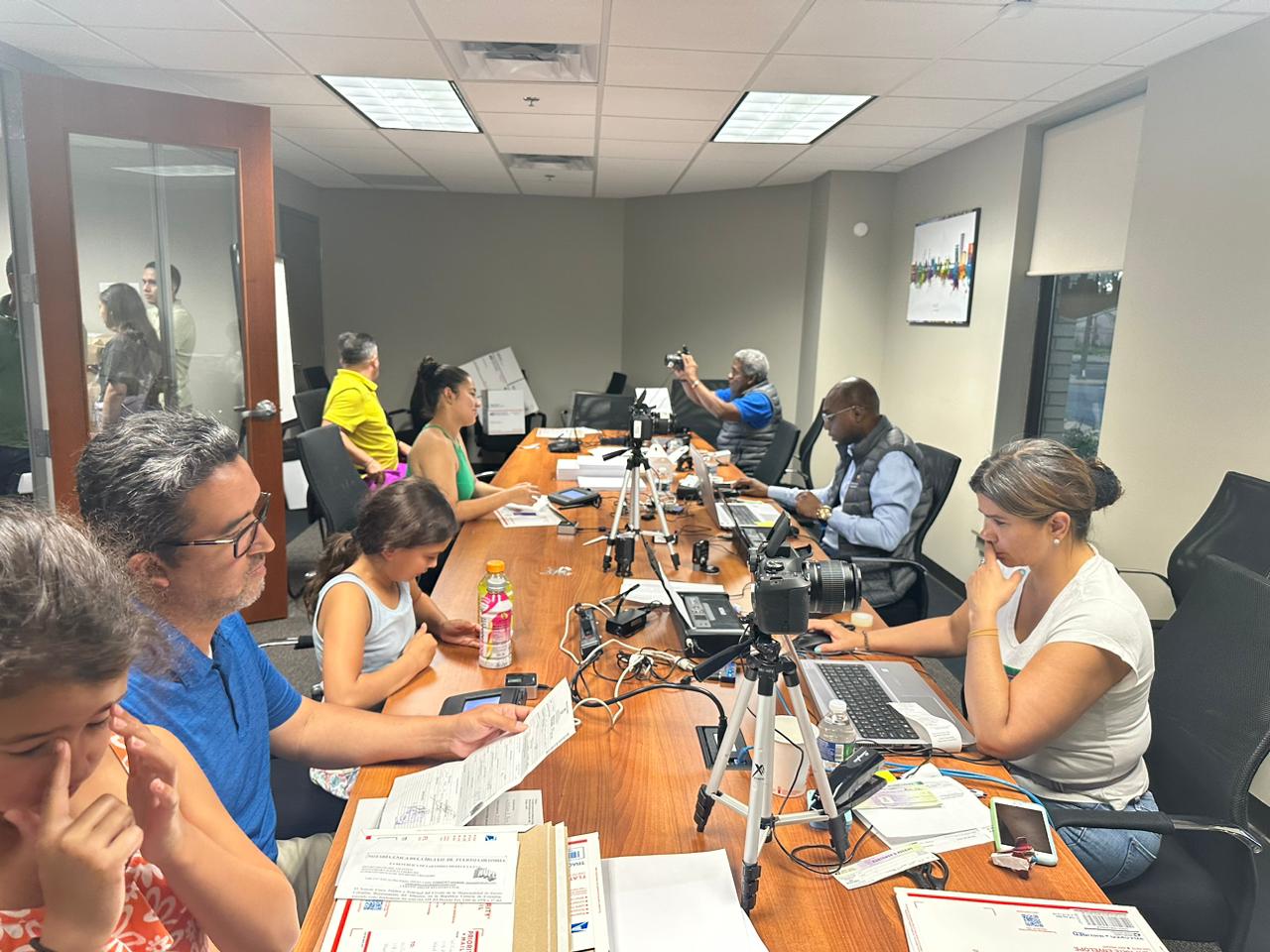 Consulado de Colombia en Chicago realizó un Consulado Móvil en Saint Louis Missouri