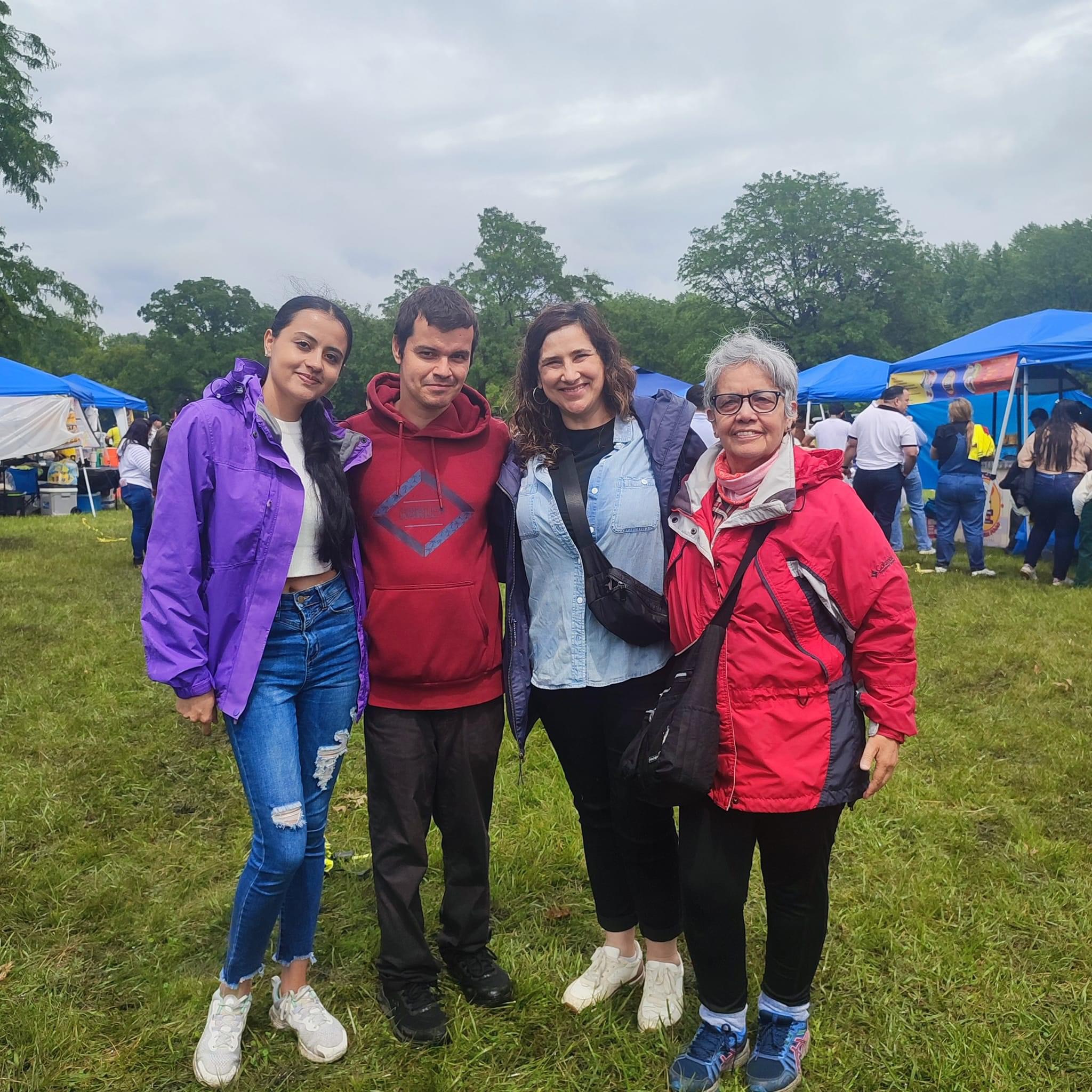 Funcionarios del Consulado en Chicago asistieron al picnic de emprendedores colombianos