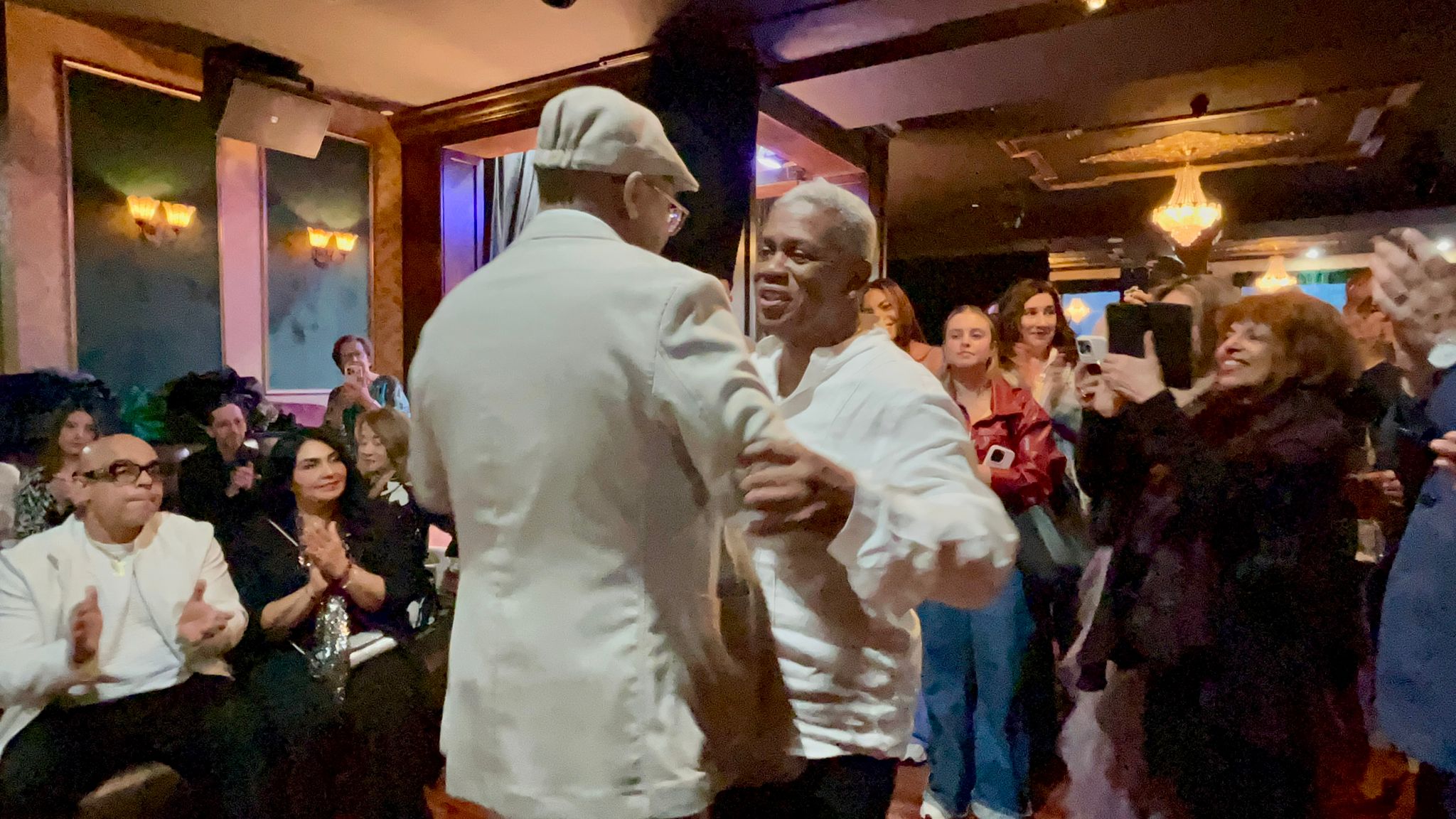 Homenaje a Diego Luis Mosquera por su aporte a la comunidad y sus 40 años de destacada trayectoria al servicio del Ministerio