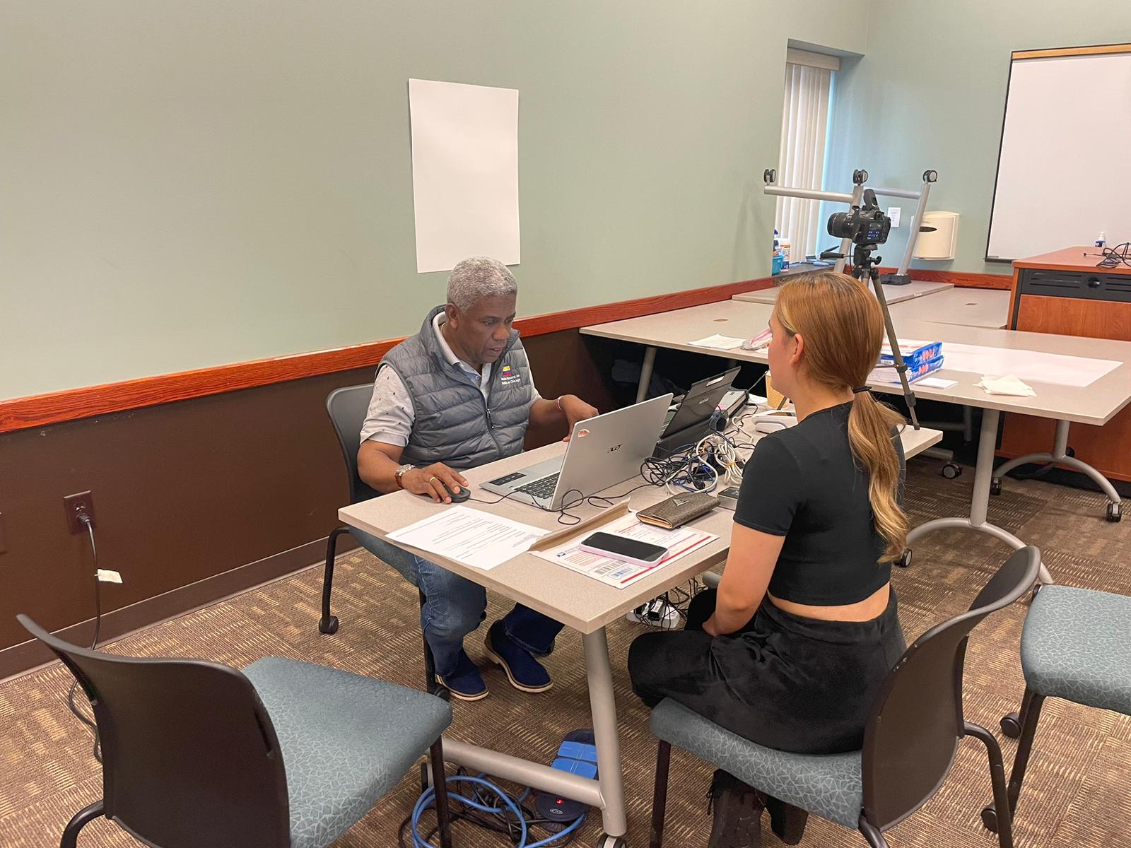 Por segunda vez en el año, Consulado tuvo jornada móvil en Minneapolis, Minnesota