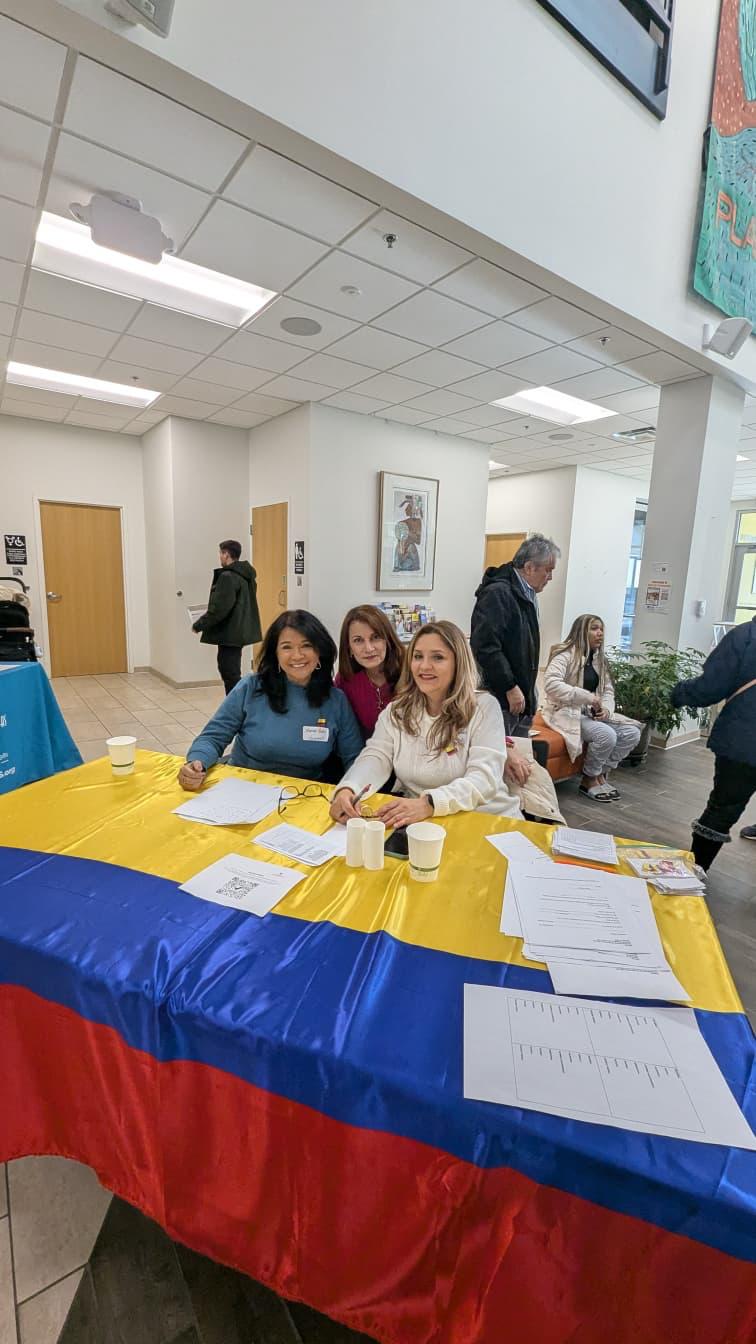 Éxito total en el Consulado Express de Saint Paul, Minnesota que atendió a más de 100 personas