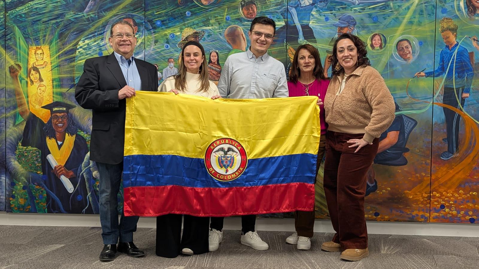 Éxito total en el Consulado Express de Saint Paul, Minnesota que atendió a más de 100 personas