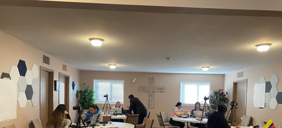 Connacionales pudieron realizar trámites como cédulas de ciudadanía, pasaportes y tarjetas consulares en el Consulado Móvil realizado en Des Moines, Iowa