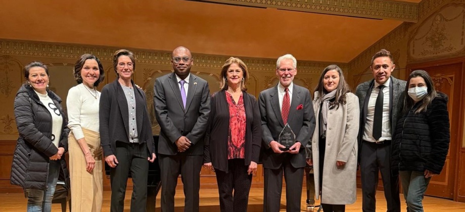 Consul General participó en el homenaje que le hizo la orquesta sinfónica de Cleveland al colombiano Richard Levitz