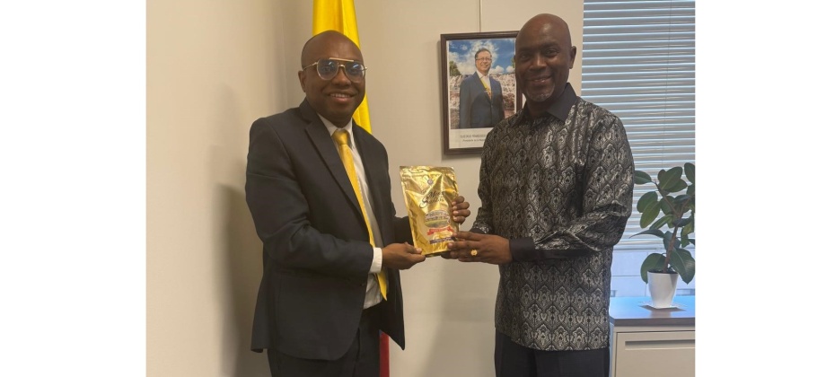 Encuentro del Cónsul General de Colombia en Chicago con Oliver Kamanzi