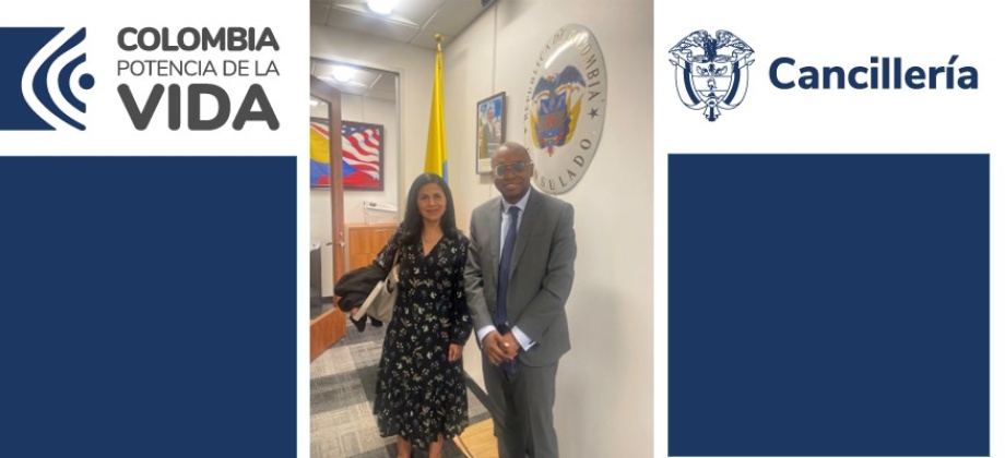 visita protocolaria la Cónsul de Perú en Chicago dialogó con el Cónsul colombiano 
