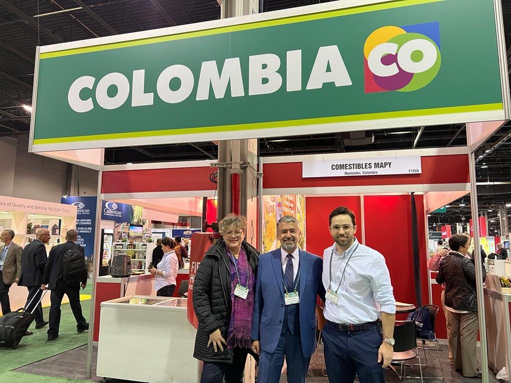 Empresas colombianas participan en feria comercial en Chicago
