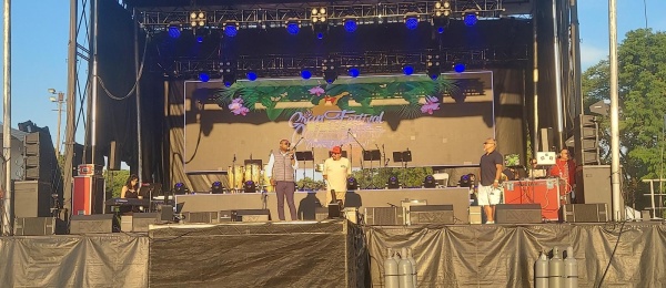 Consulado de Colombia participa en el día gratuito del Festival Colombiano en Chicago