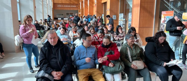 Éxito en la jornada Consular Express en Aurora, Illinois